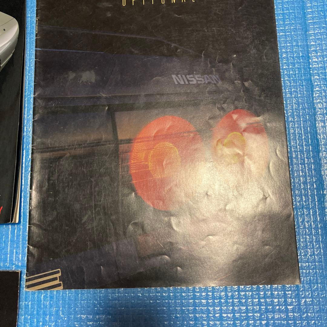 GT-R カタログなど