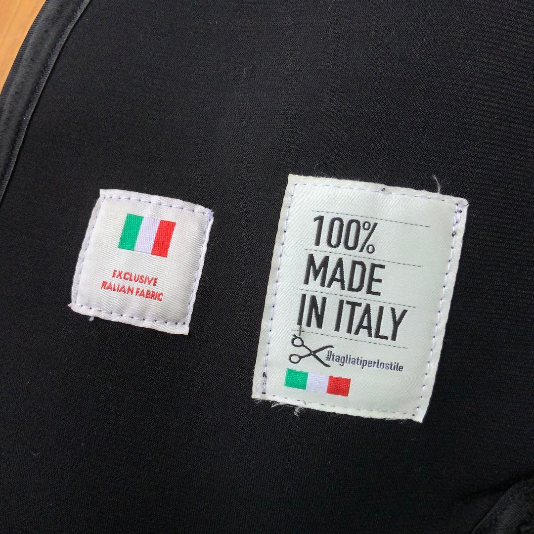 KIREDキーレッド フーデッドコート 伊製ハウンドトゥース グレーブラック