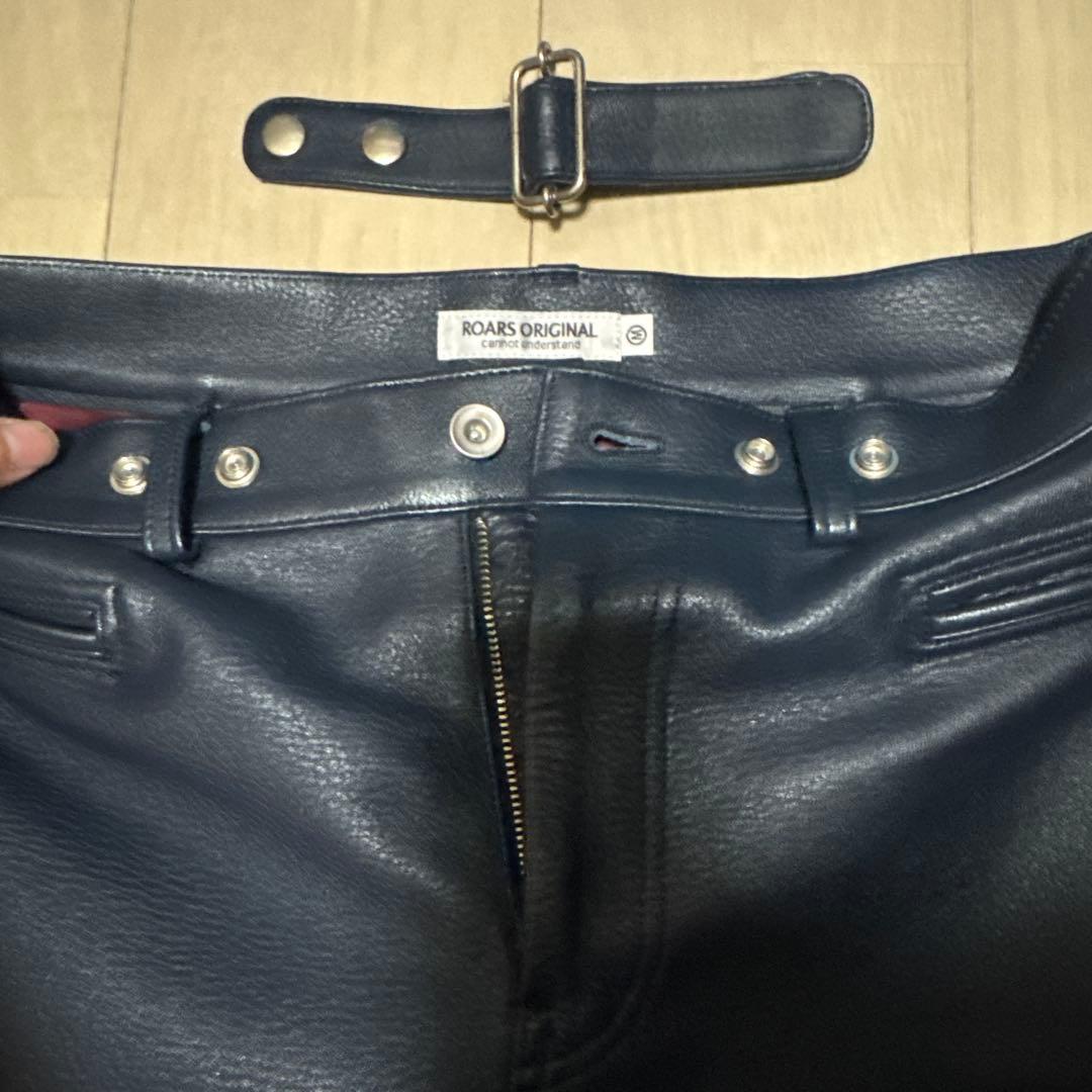 白*様 ROARS ORIGINAL パテットレザーパンツ ネイビー サイズ M