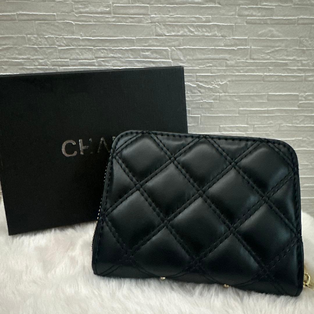 Chanel ノベルティ カードケース