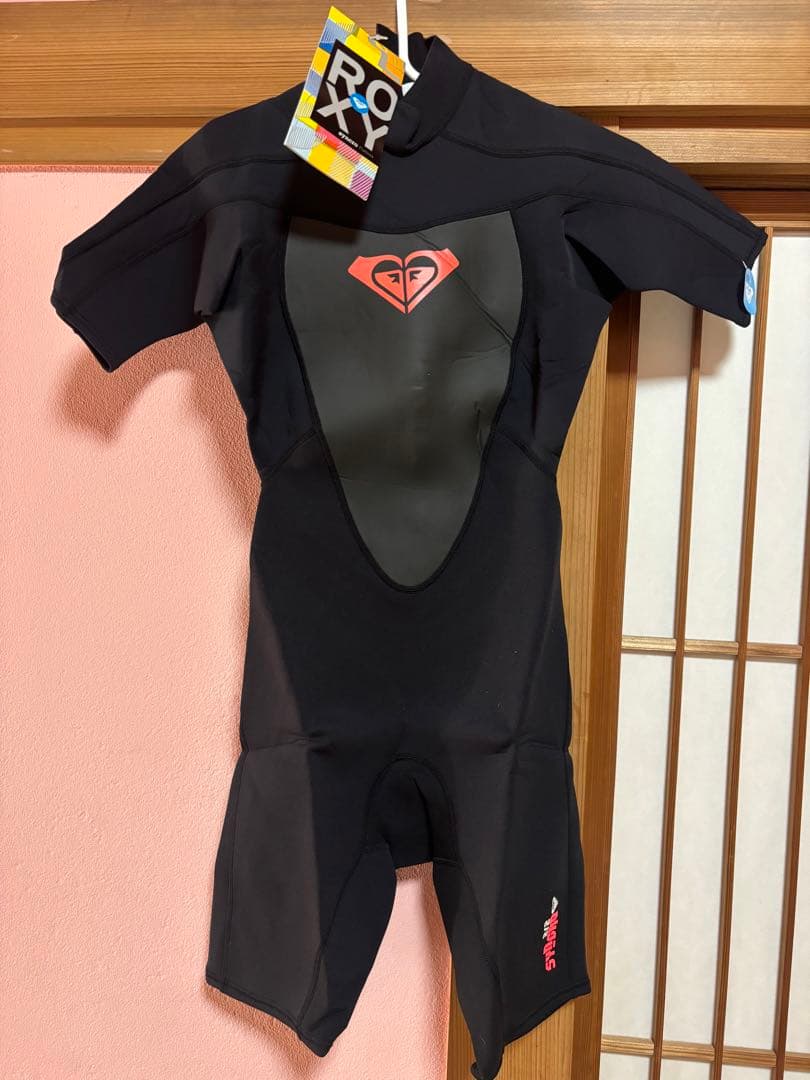 ウェットスーツレディースロキシー半袖　スプリング　Mサイズ