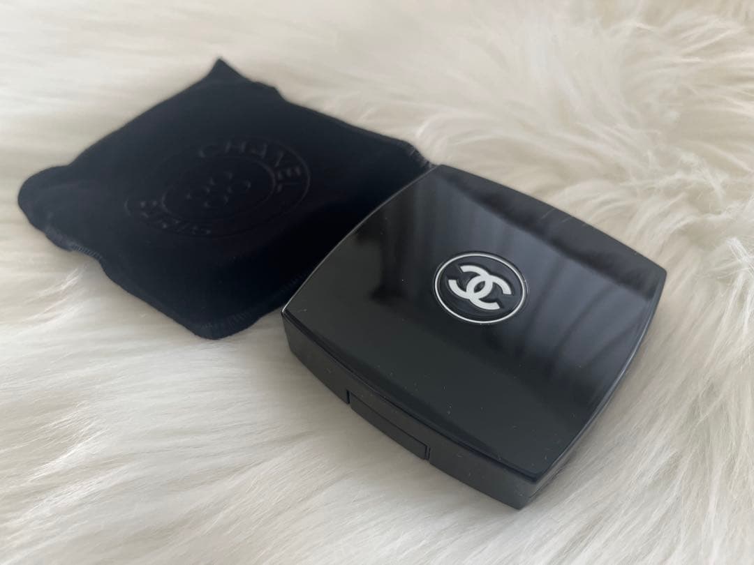 シャネル CHANEL レ キャトル オンブル ブトン ステレール 229 美品