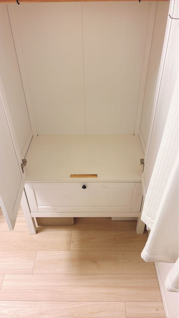 IKEA SUNDVIK スンドヴィーク　ワードロープ白