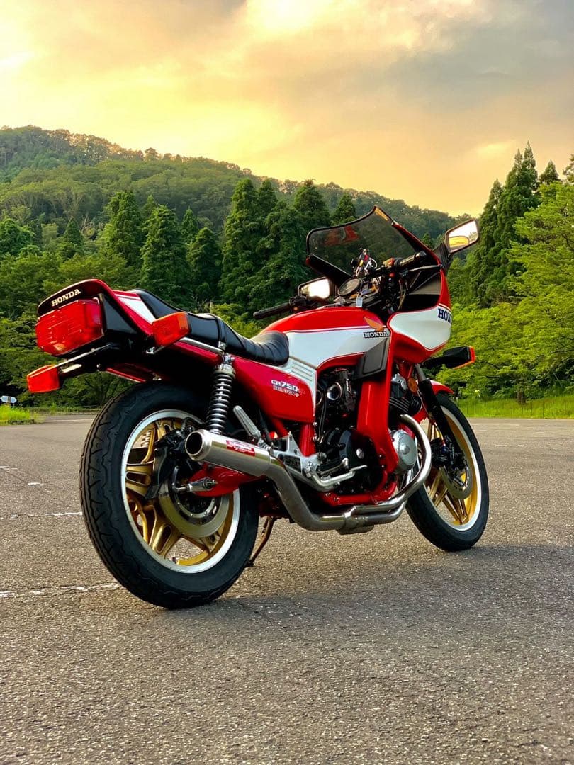 cb750f ヨシムラ　サイクロン　マフラー