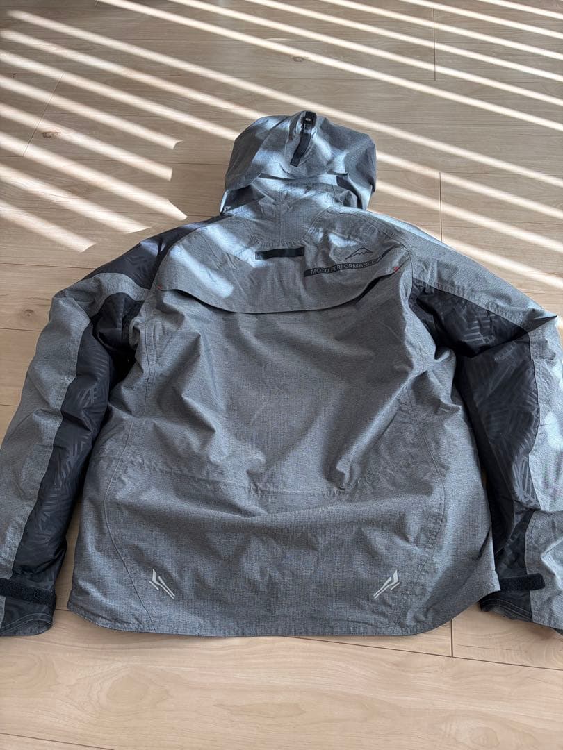 クシタニ　KUSHITANI ウインターアメニタジャケット k-2875 XL