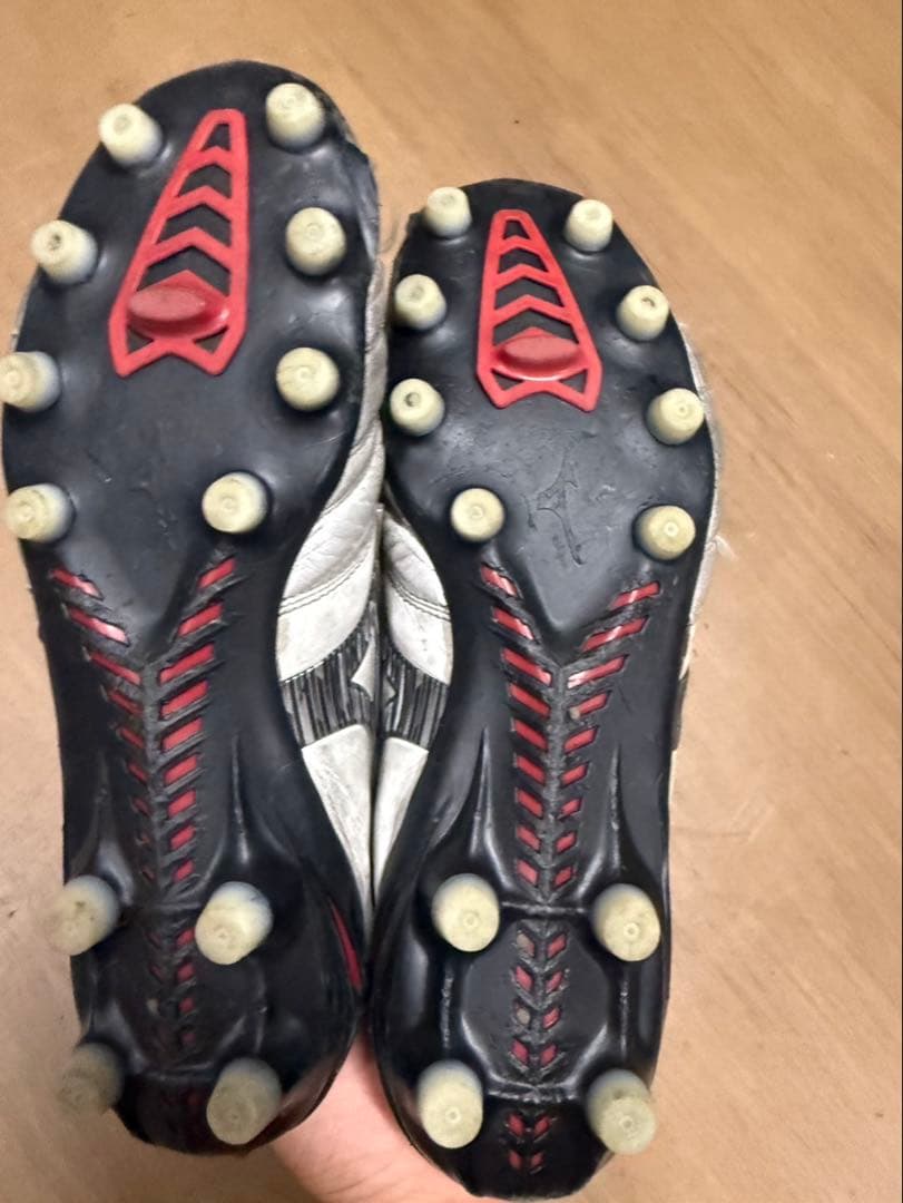 2点セット！　Mizuno サッカーシューズ スパイク モレリアネオ4 限定色