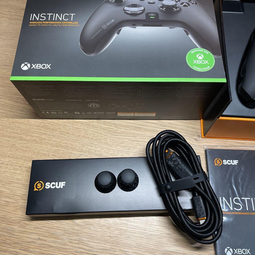 最新 SCUF INSTINCT オールブラック  スカフ コントローラー