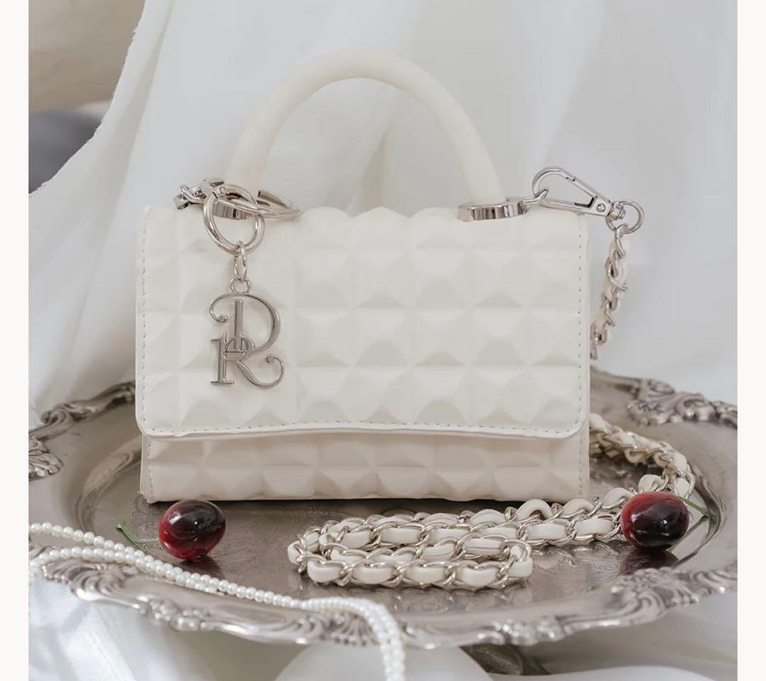 DRチャームチョコレートハンドバッグ