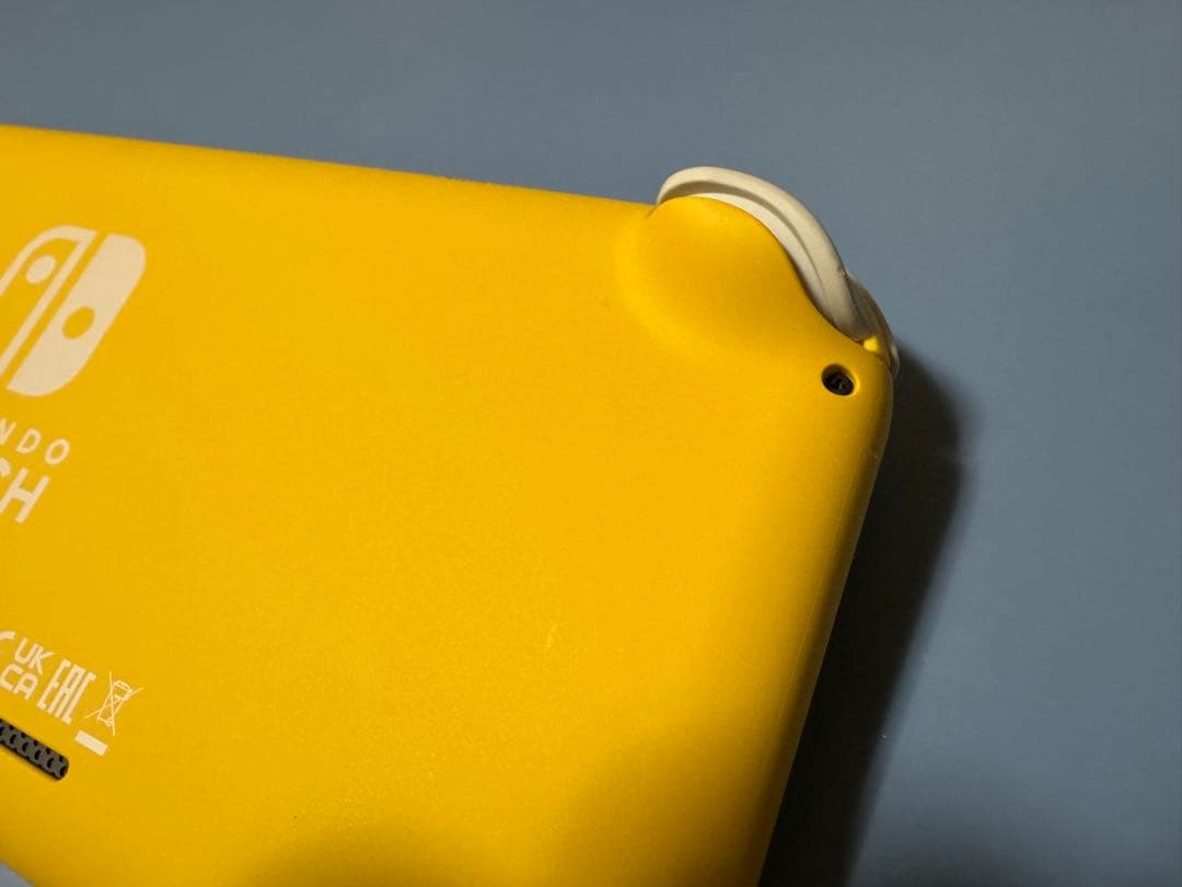 Nintendo Switch Lite イエロー美品