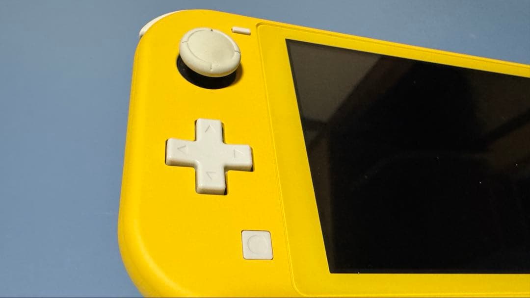 Nintendo Switch Lite イエロー美品