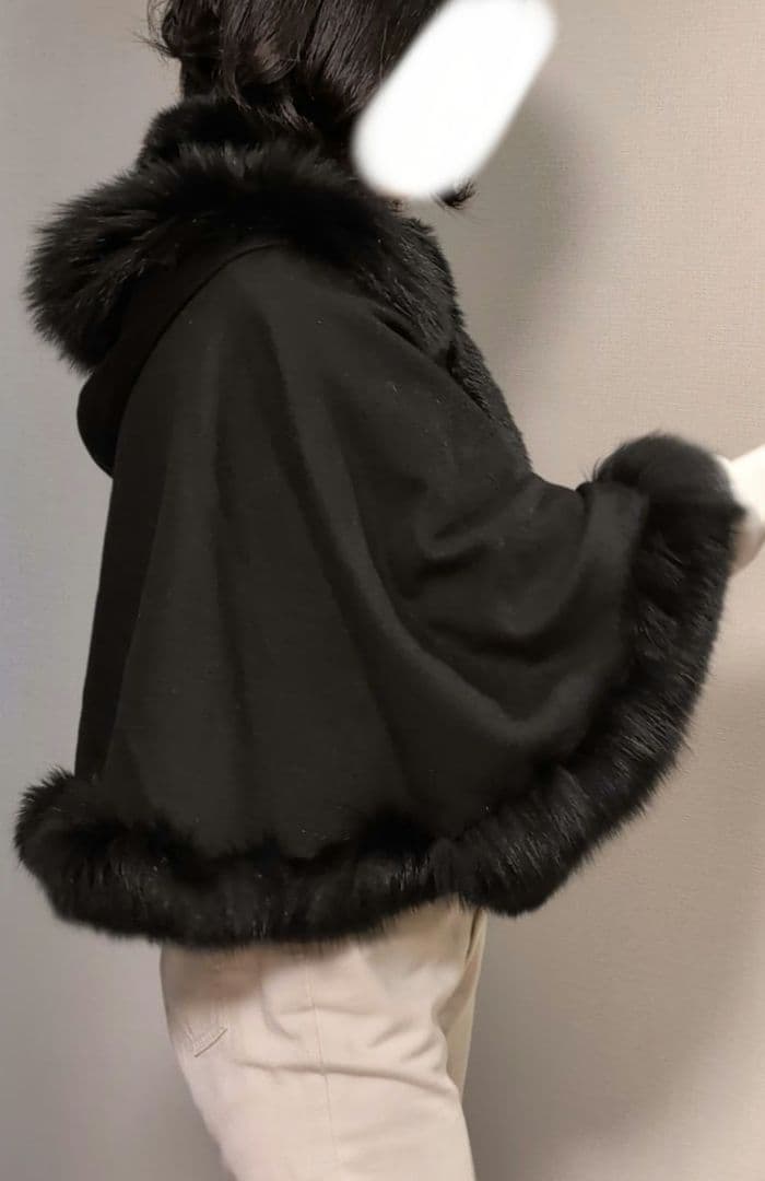 カシミヤ50% リアルフォックスファー フード付ケープ 黒