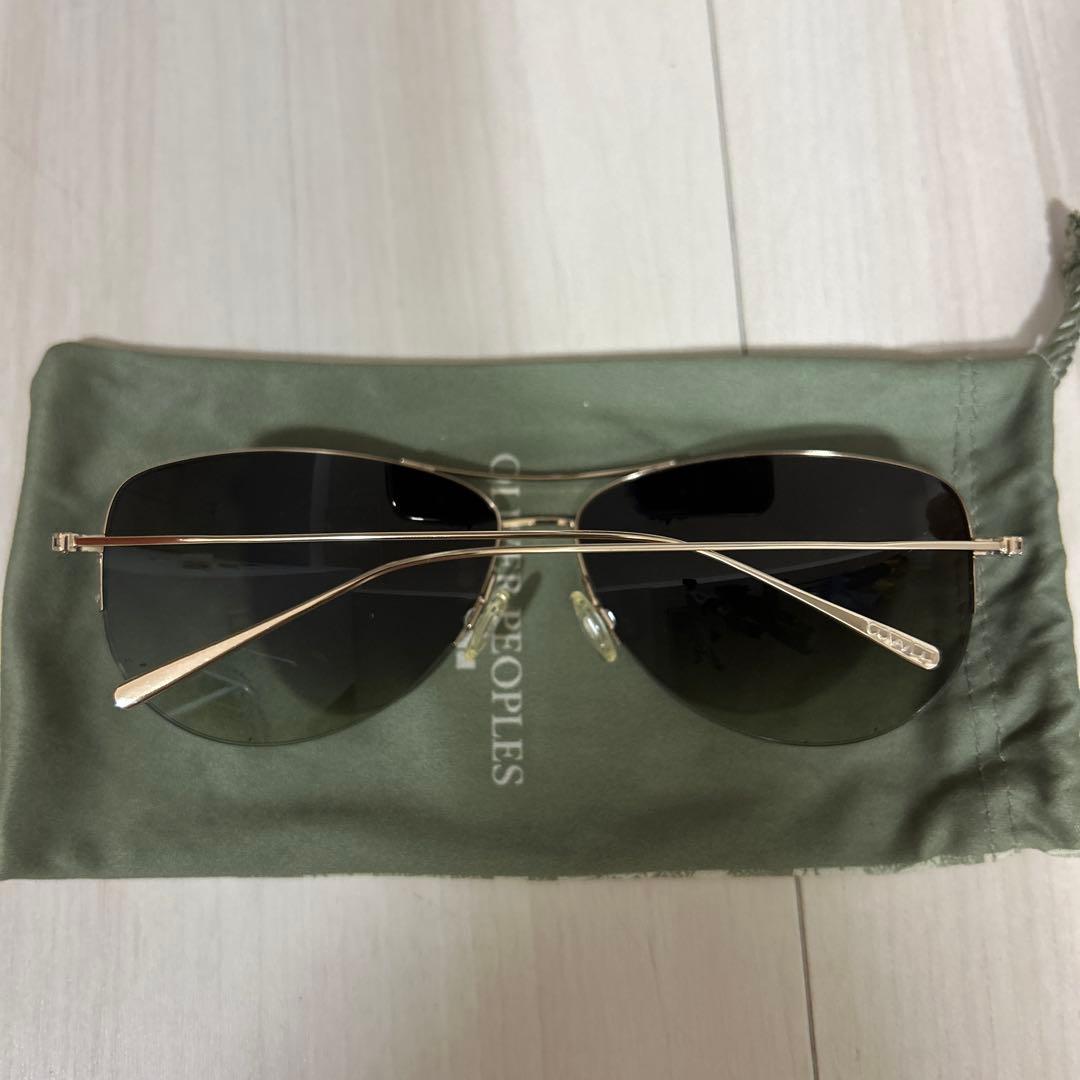 OLIVER PEOPLES STRUMMER 深いグリーン　サングラス