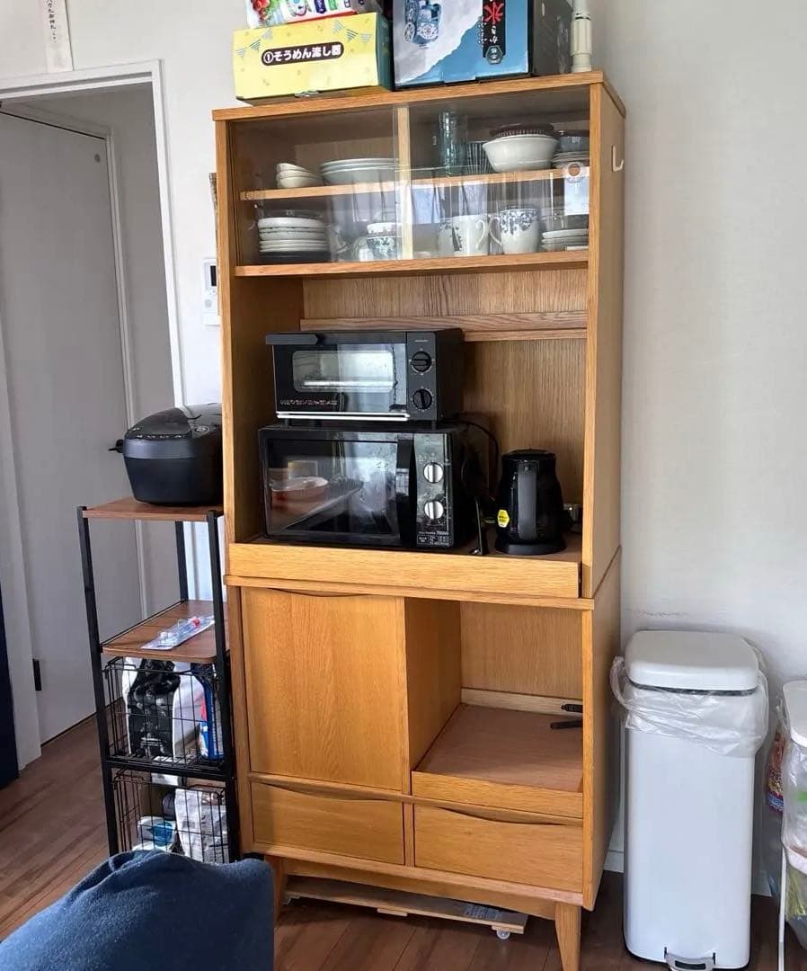 unico ナチュラルウッド レンジボード　カップボード　シグネ ガラス扉付き