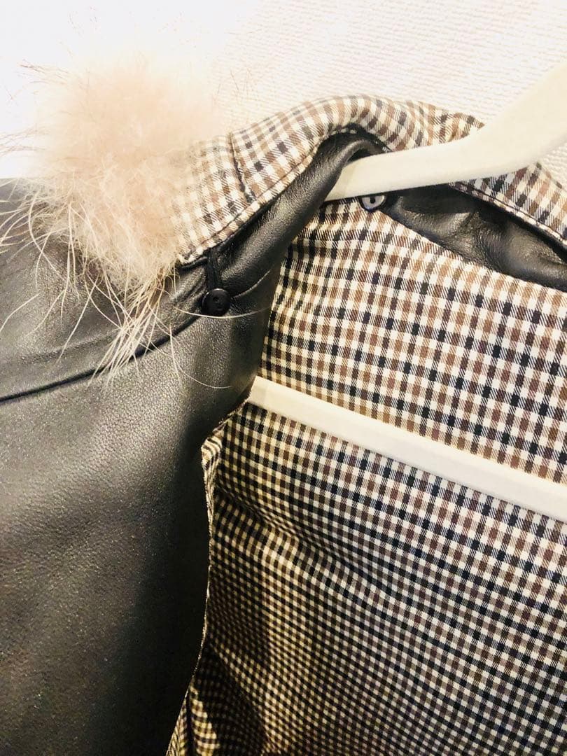 定価14万程　羊革　ダウンベスト　フード取外し可能