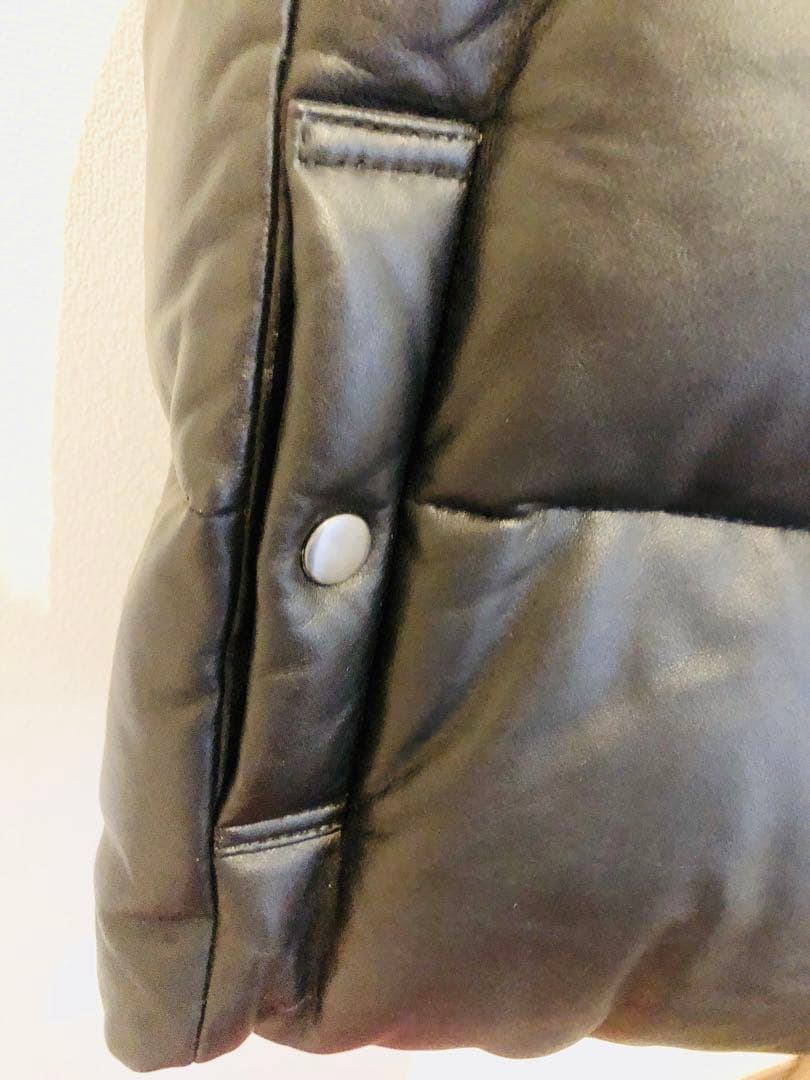 定価14万程　羊革　ダウンベスト　フード取外し可能