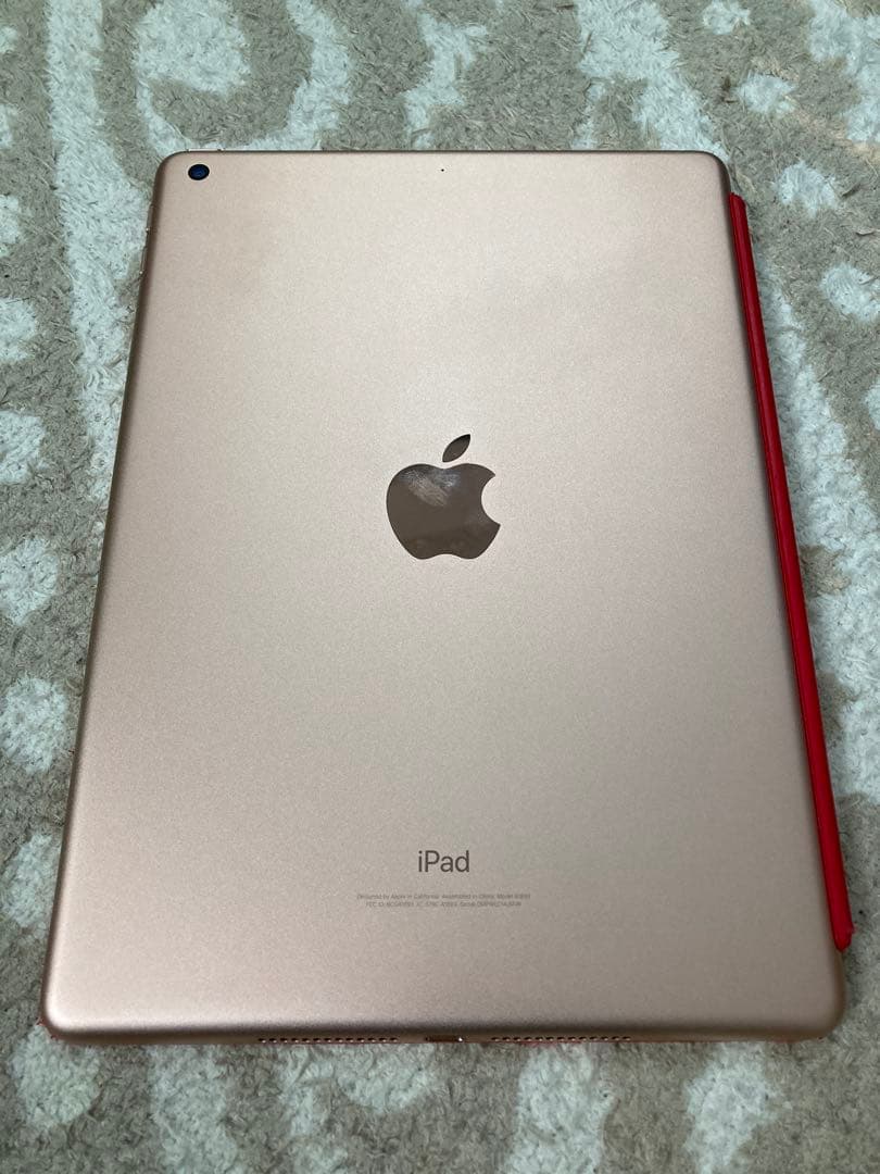 ち*ー様 Apple iPad (第６世代) Wi-Fi 32GB