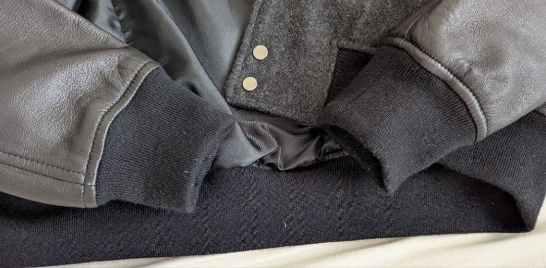 ユナイテッド東京　メルトン　レザー　スタジャン