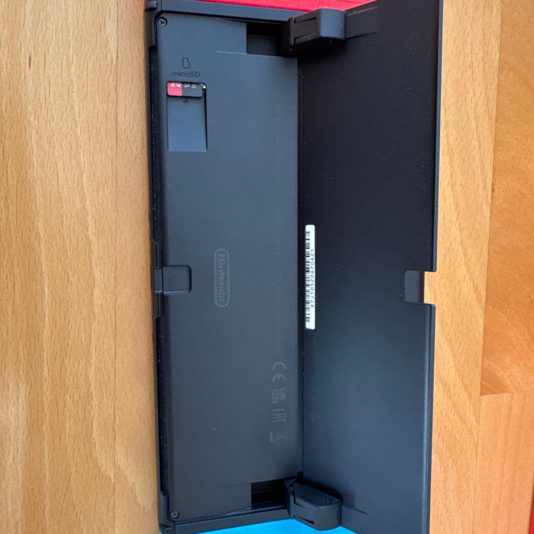 任天堂switch「有機EL」 青・赤 カセット・ジョイコンストラップ付