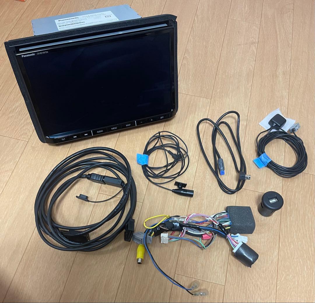 パナソニック　スタンダードプラス　10インチナビ