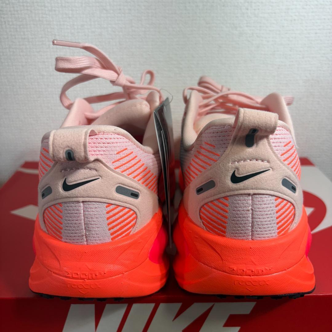 靴 23.5cm Nike Women's Vomero 18 HM6804-600