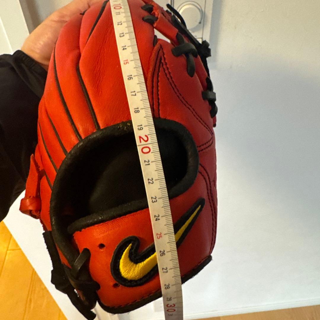 ナイキ　一般軟式グローブ 岩村明憲選手モデル　シグネチャーモデル