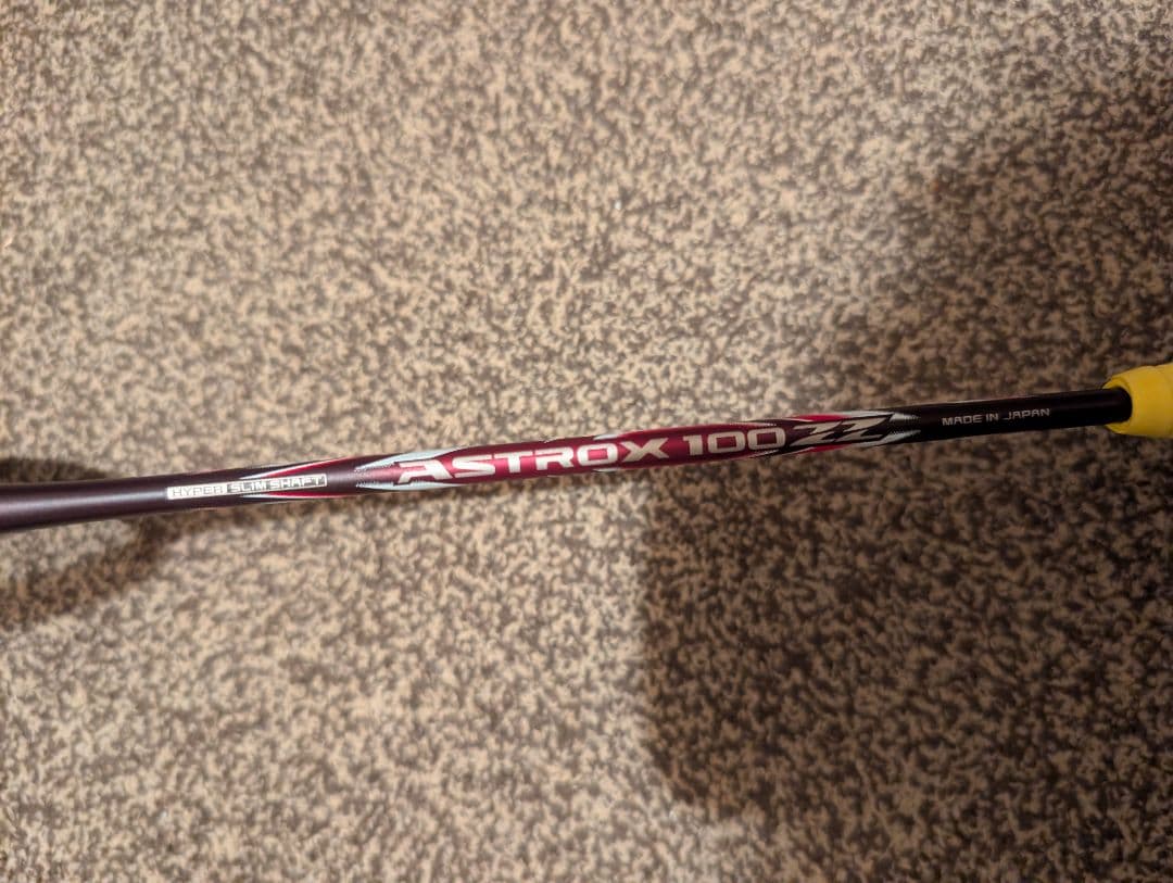 ASTROX 100ZZ バドミントンラケット