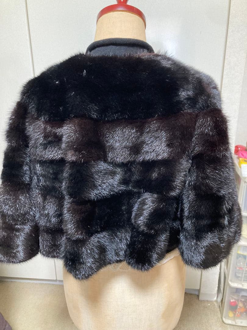 ニナリッチ　ケープ付きミンクファーコート