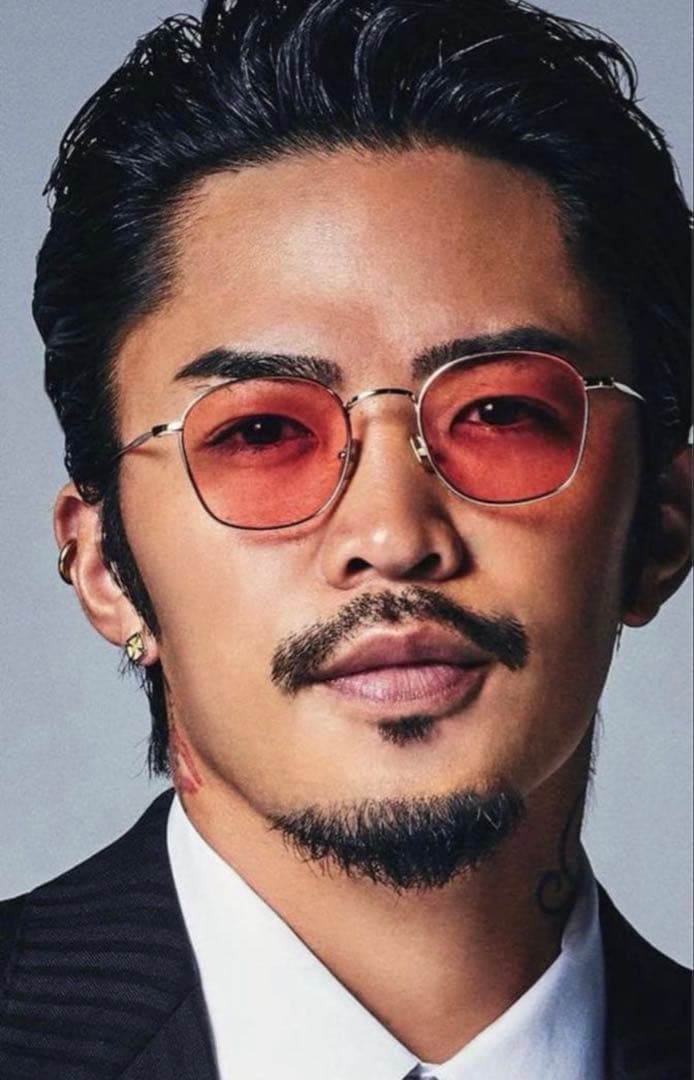 generations 数原龍友 アイアンクロスピアス