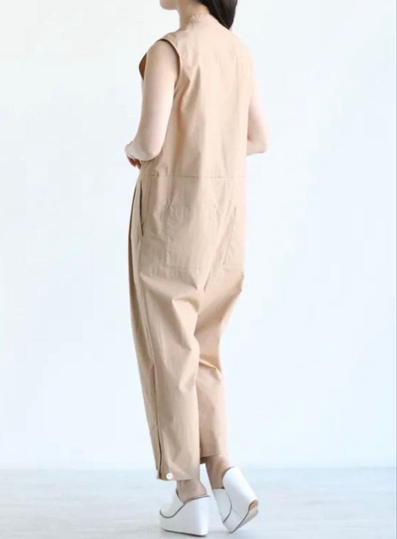 限定値下げ！美品　SACRA オールインワン　NAVY