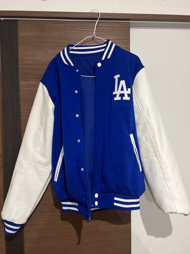 MLBW-035 LOS ANGELES DODGERS リバーシブルジャケット