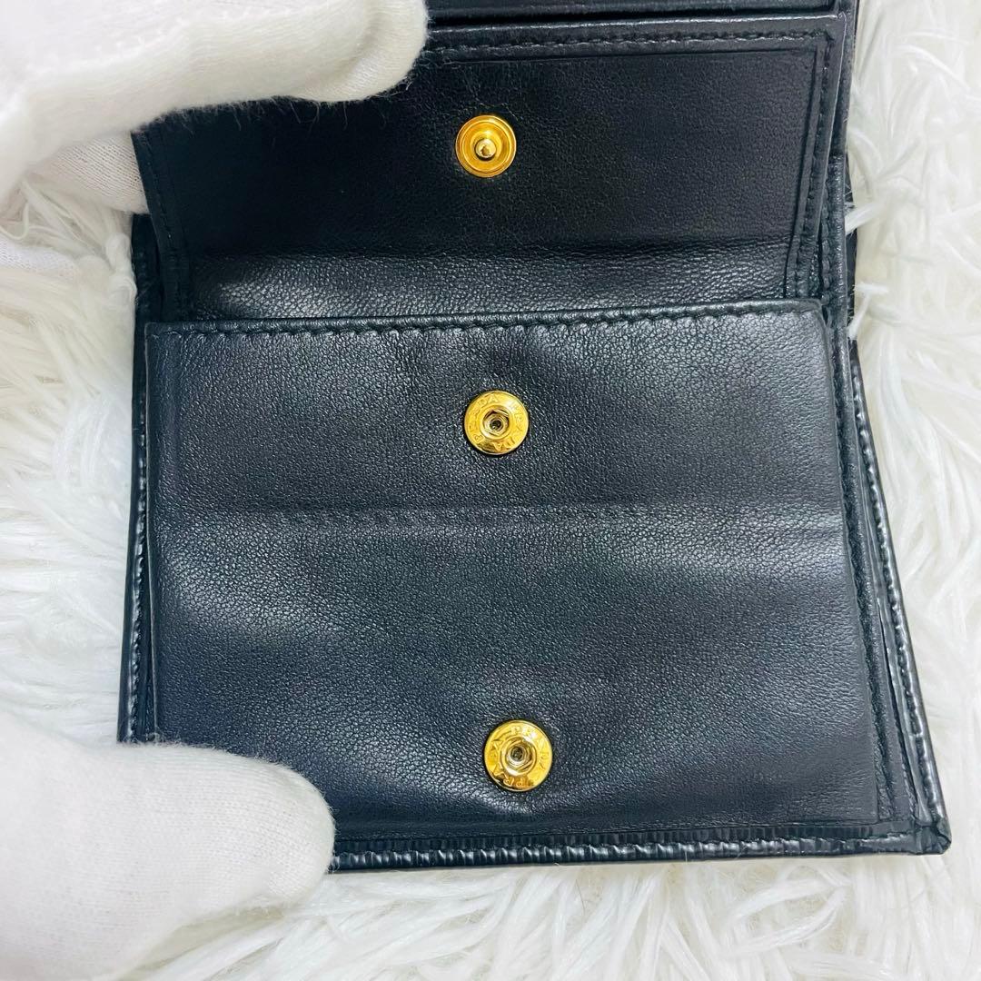 極美✨ 付属完備✨PRADA 二つ折りコンパクト レザー 黒 1MV204
