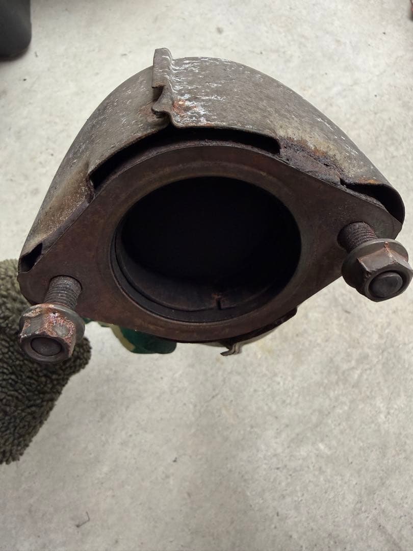 スバル ステラ（RN1）キャタライザー