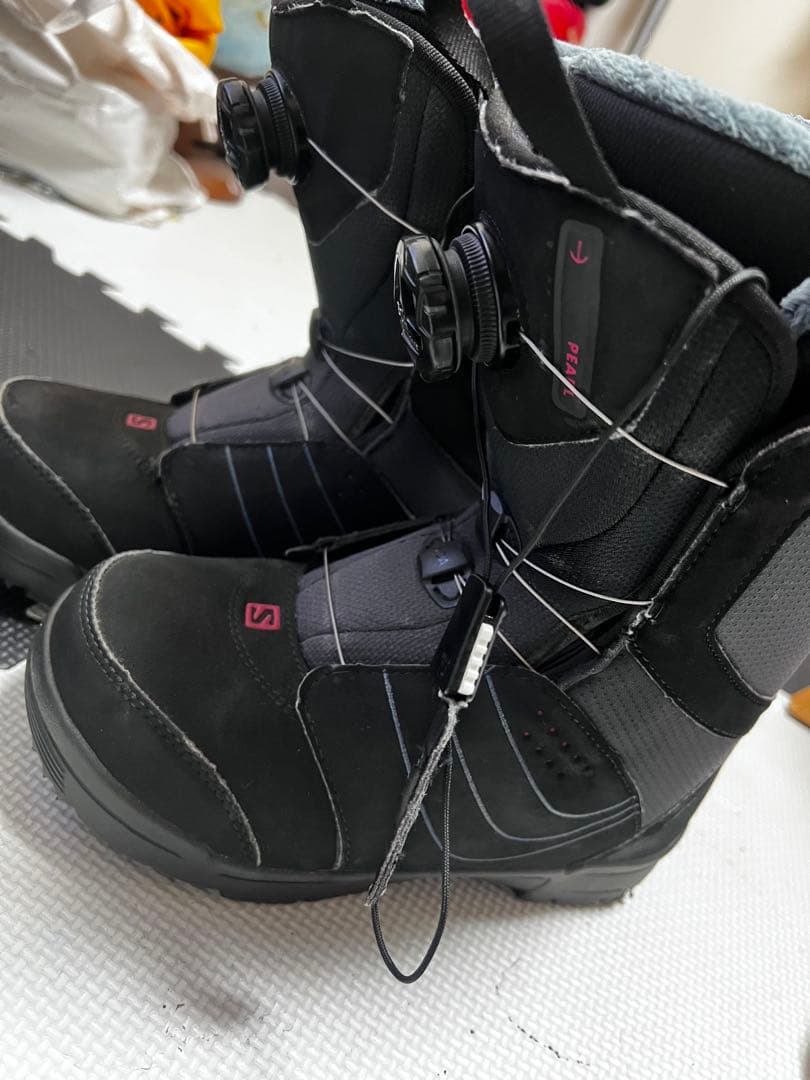 Salomon BOA 女性用スノーボードブーツ