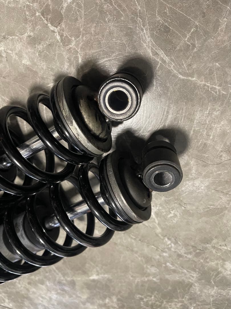 ハーレー　リアサスペンション　xl1200cx