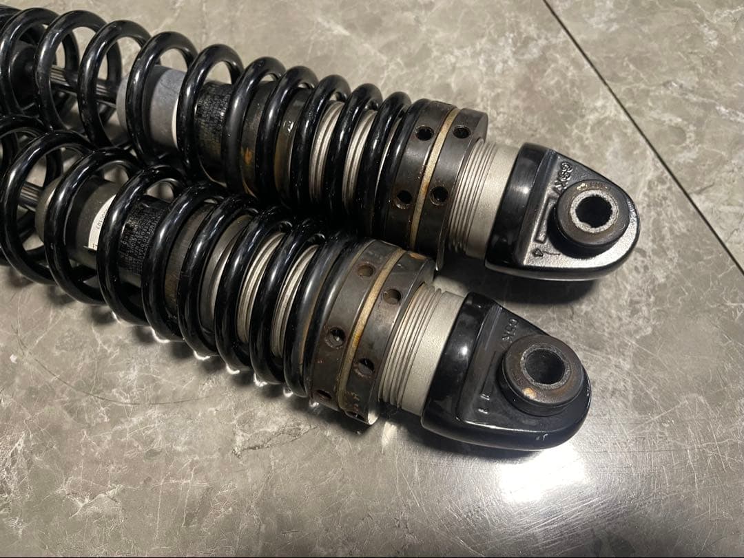 ハーレー　リアサスペンション　xl1200cx