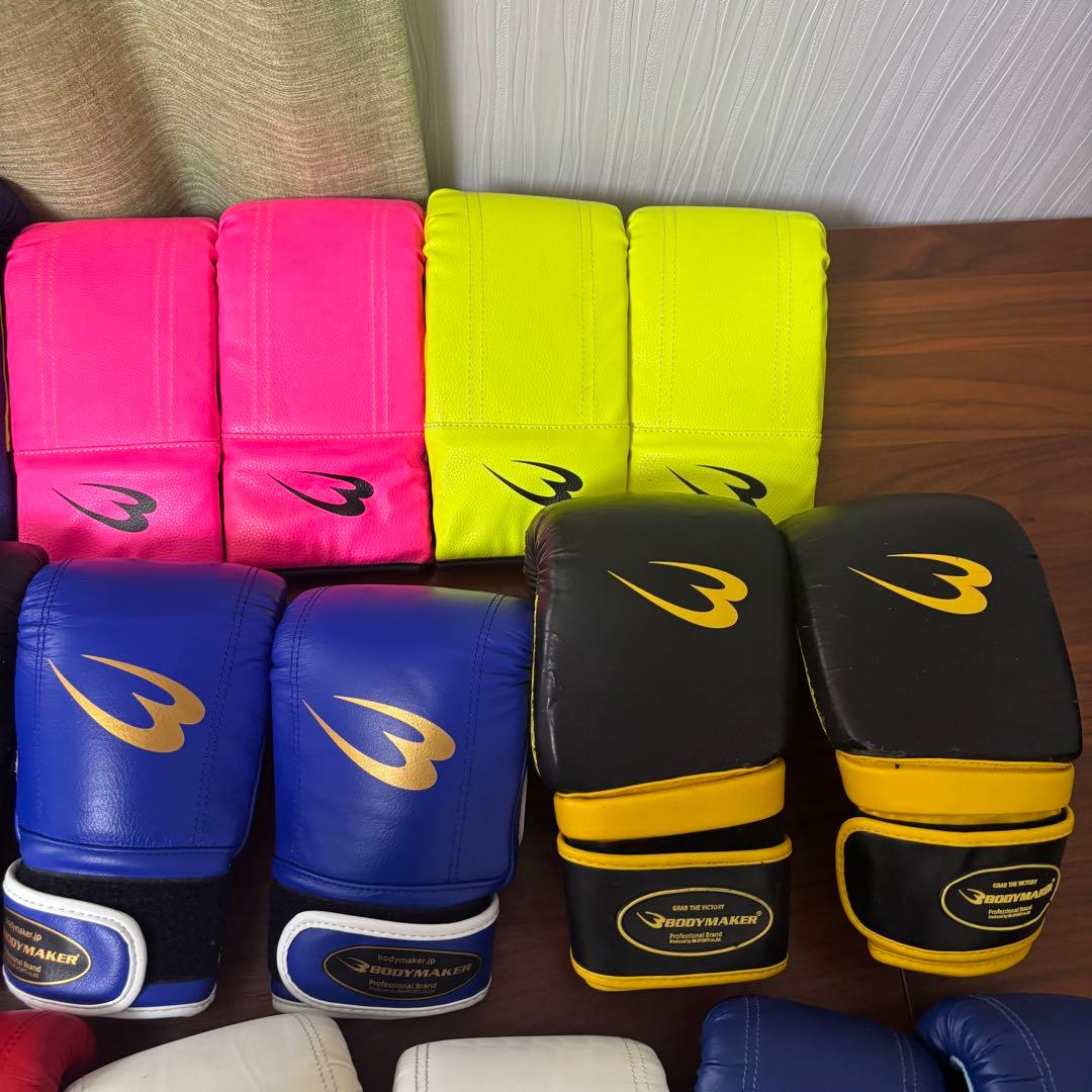 12個セット　BODYMAKER ボディメイカー　ボクシンググローブ