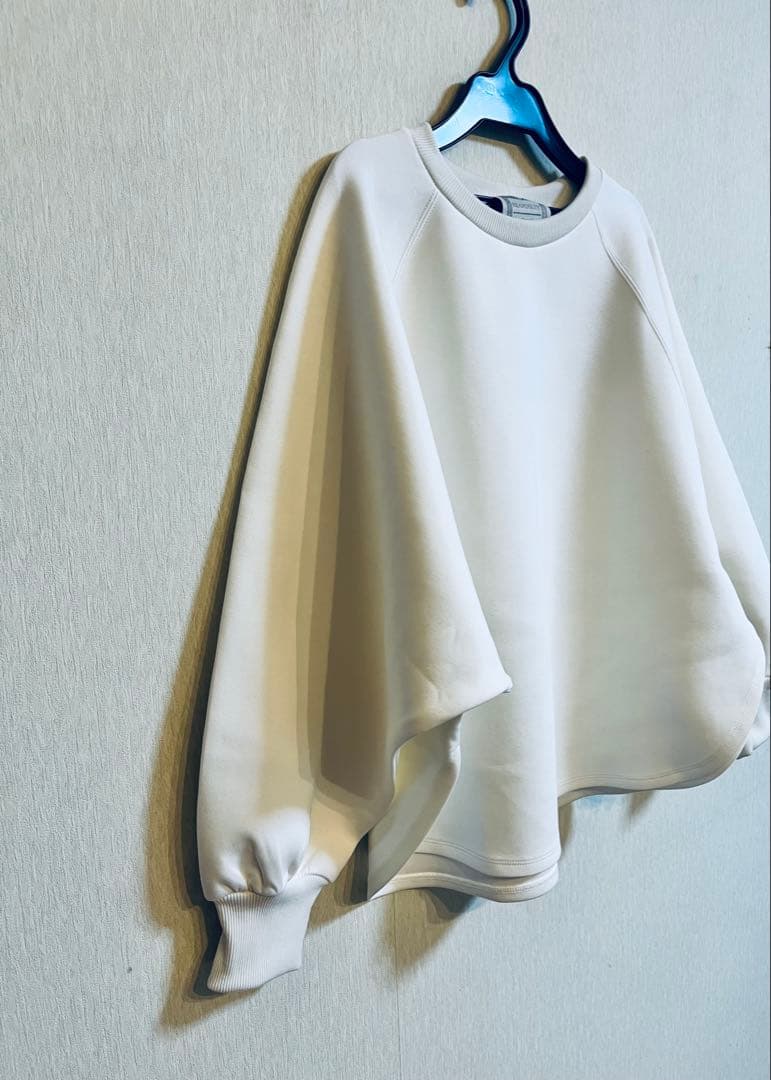 ダンボールサークルプルオーバー