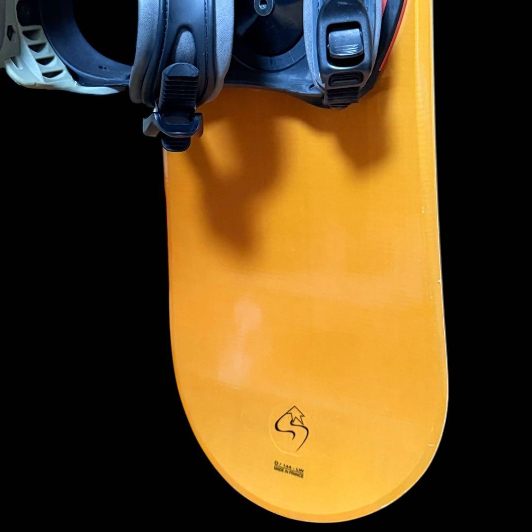 SALOMON サロモン　スノーボード板144cm ビンディング付き