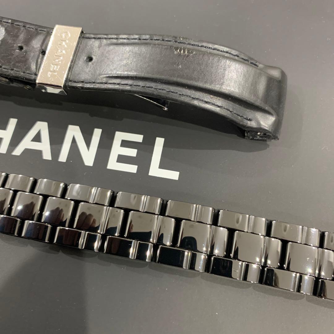 CHANEL  J12  41ミリサイズ　　セラミックコマ2個　革ベルト