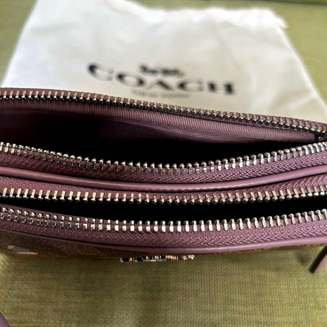 未使用　COACH コーチ　ショルダーバッグ　スマホショルダー　ミニバッグ　本革
