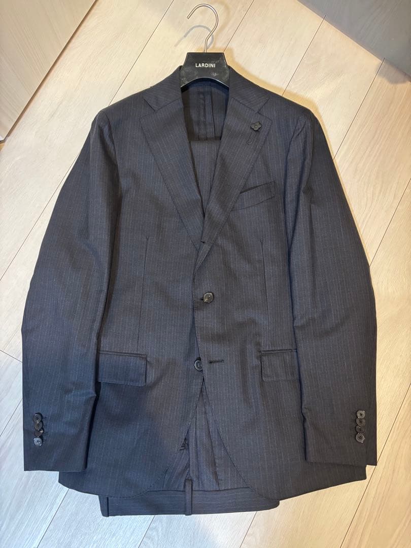 【美品】ラルディーニ　スーツ48