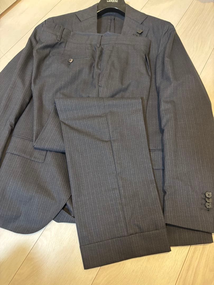 【美品】ラルディーニ　スーツ48