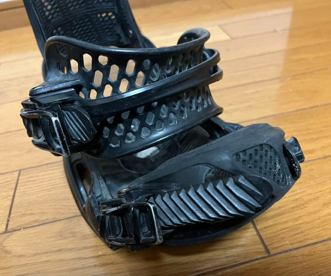 burton malavita マラビータ est Sサイズ