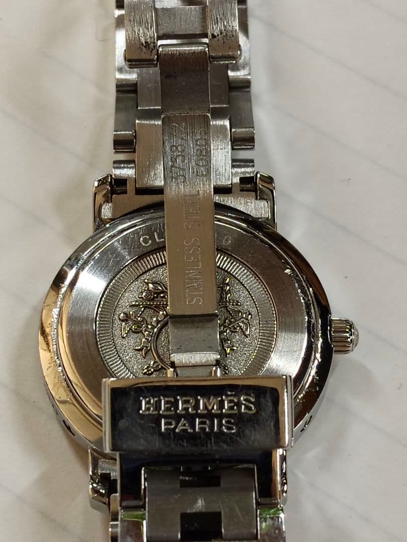 ラ*ン様 HERMÈS 腕時計 ピンク文字盤 スイス製【ジャンク】