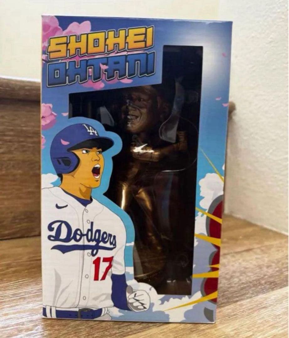 激レア　大谷翔平　ボブルヘッド　ゴールド　年間シート保持者のみ　新品