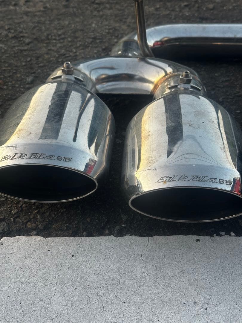 SILK BLAZE ステンレス デュアルマフラー