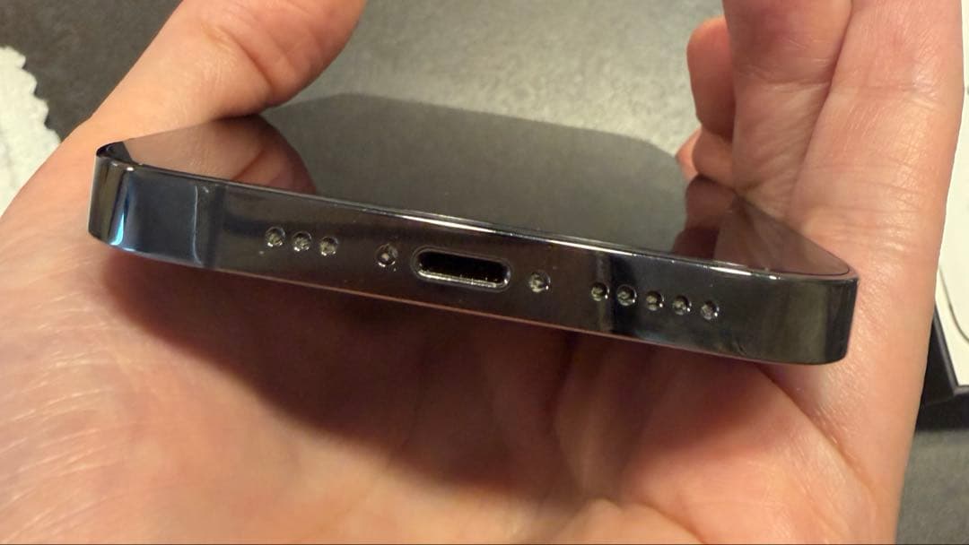 Apple iPhone 13 Pro 256GB グラファイト　SIMフリー