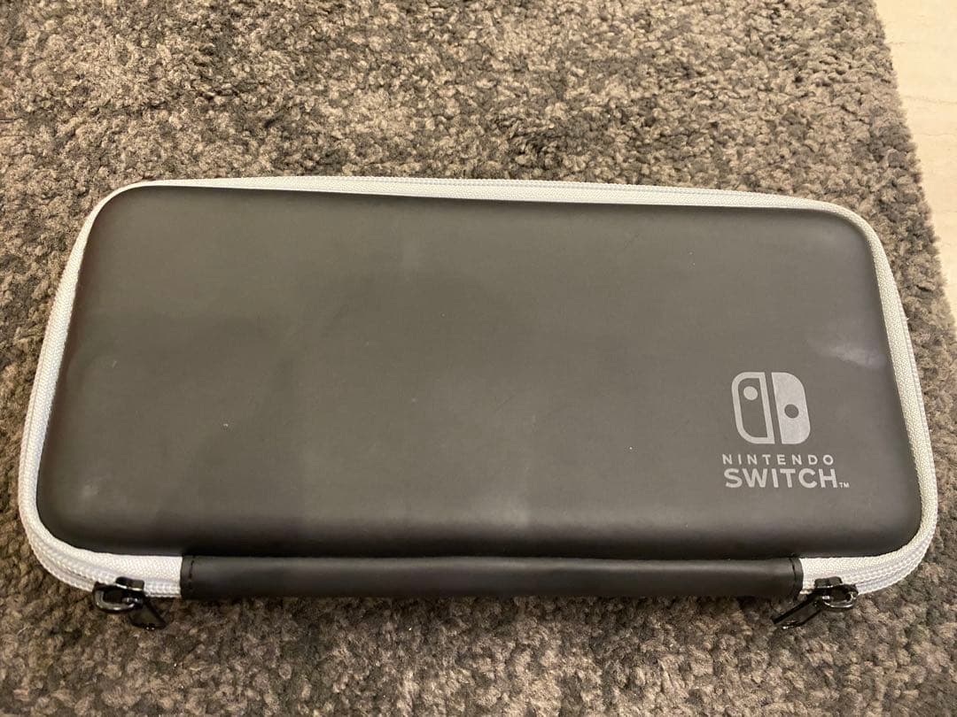 【美品】Nintendo Switch 有機ELモデル ホワイト/ブラック