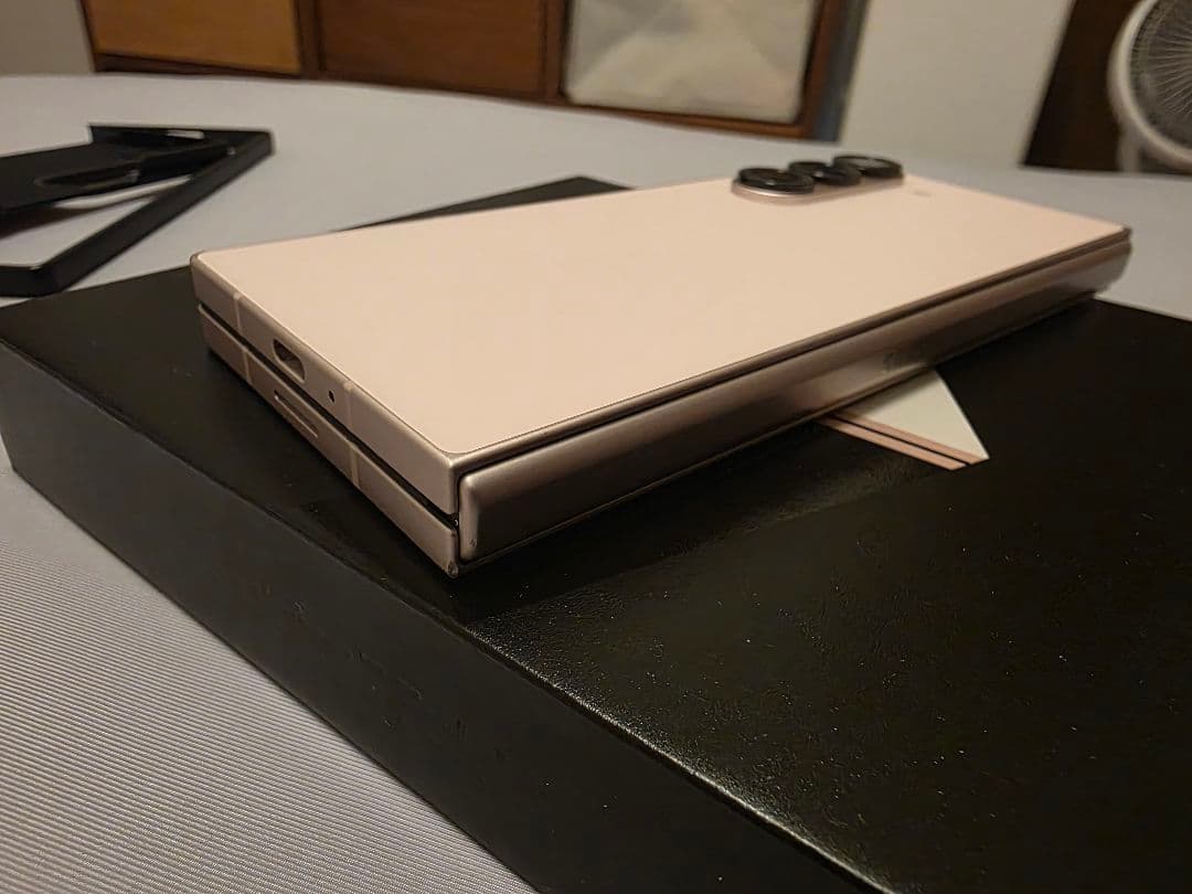 Galaxy Z Fold6 512 ピンク ケース３個付き Sペン有り