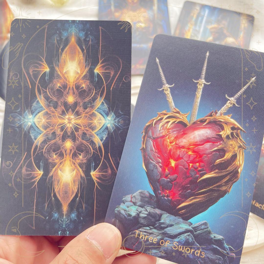 【正規品タロットカード】新作✨入手困難な海外美麗デッキ✨光の王国のタロットカード